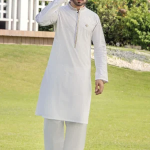 Embroidered off-white men's kurta shalwar