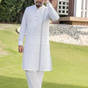 Embroidered off-white men's kurta shalwar