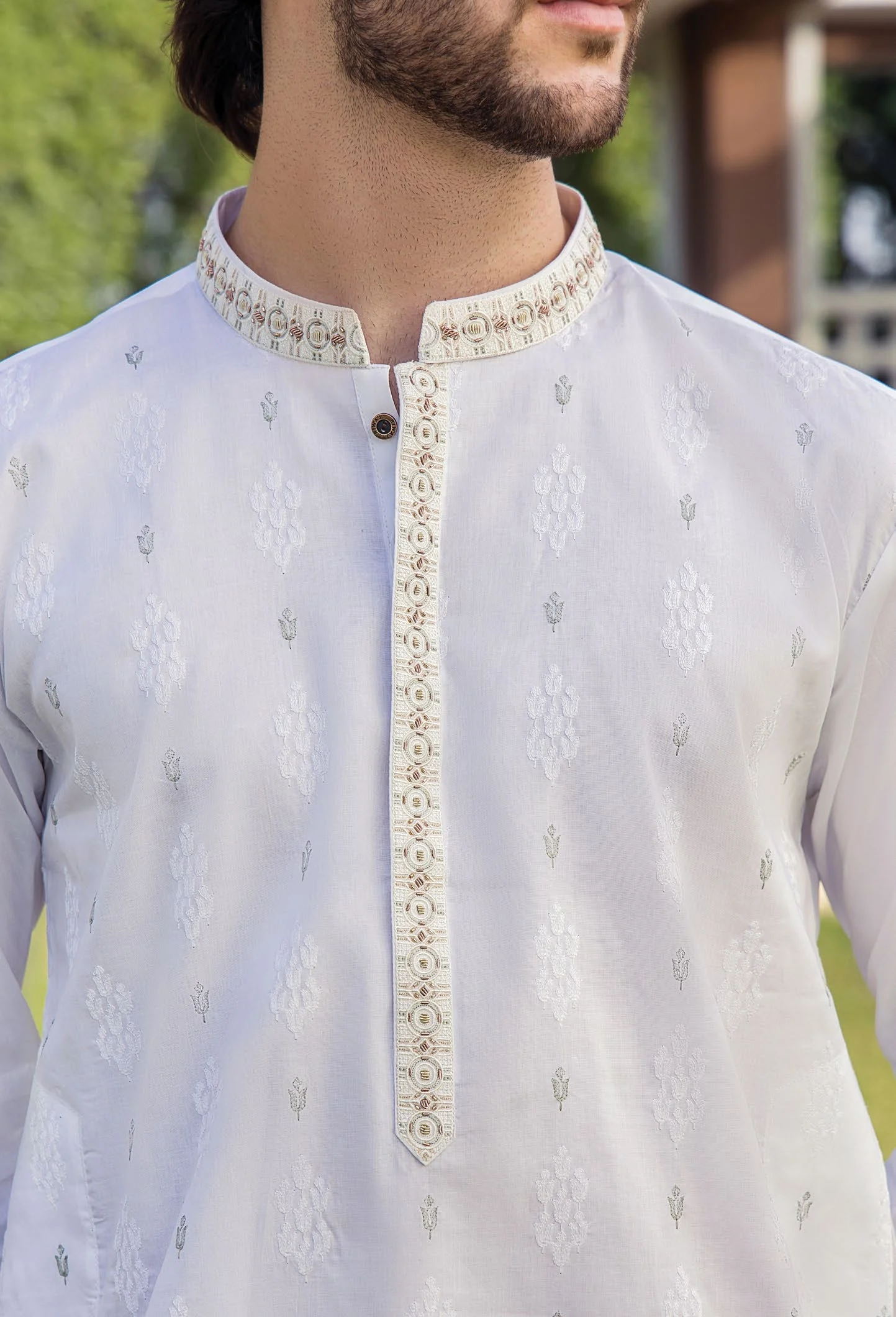 Embroidered off-white men's kurta shalwar Embroidered off-white men's kurta shalwar