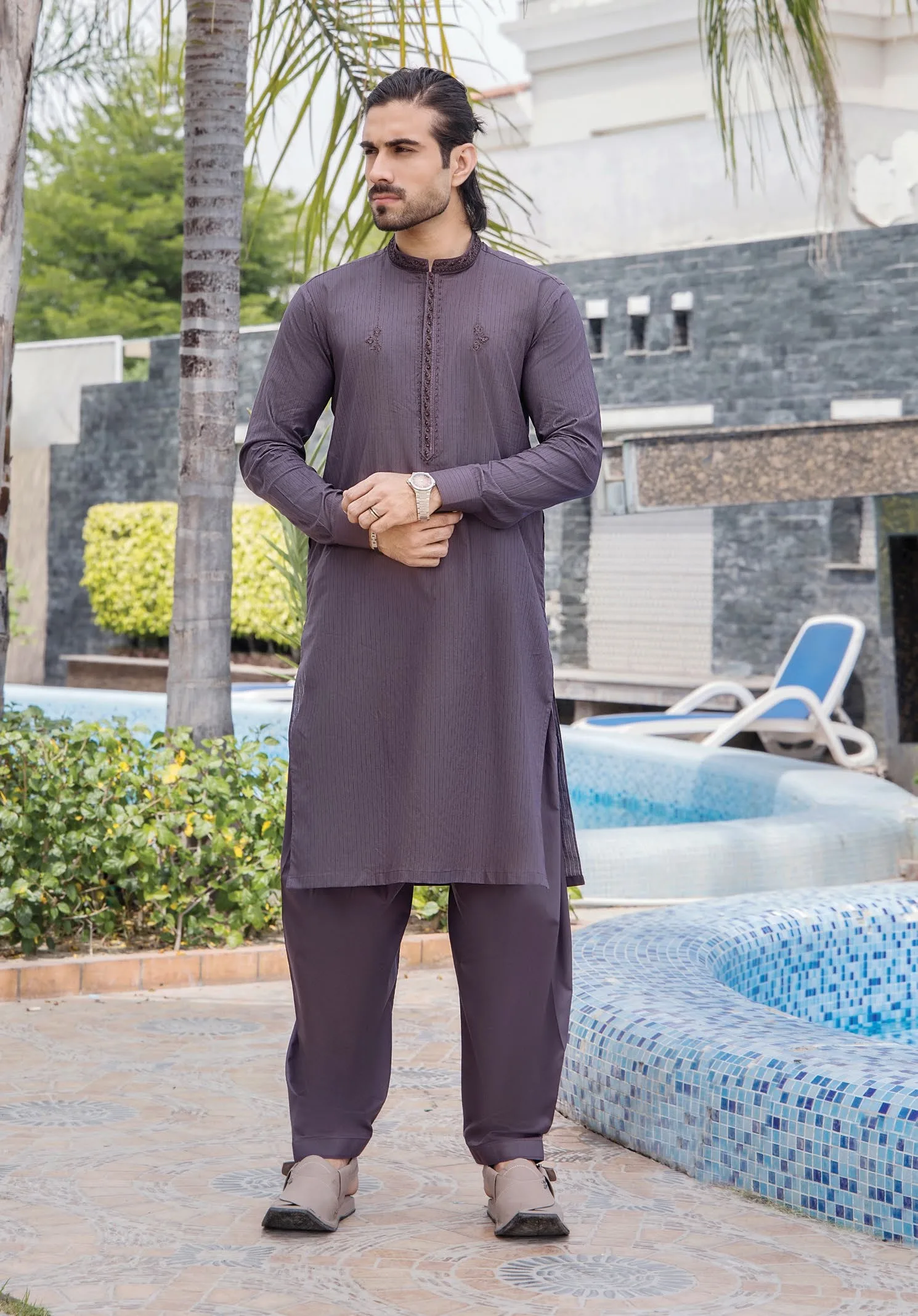Premium embroidered men's kurta shalwar Premium embroidered men's kurta shalwar