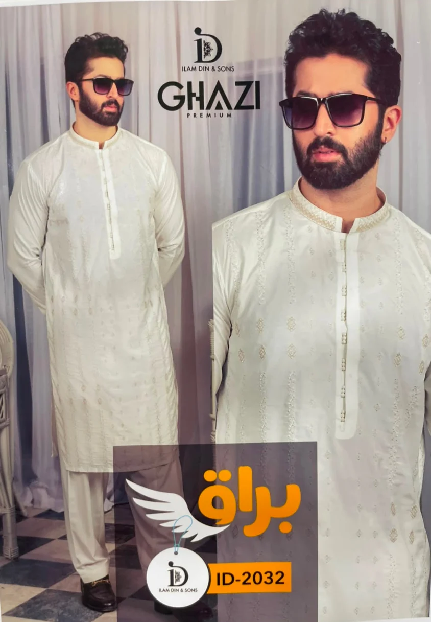Embroidered men's off-white kurta shalwar Embroidered men's off-white kurta shalwar