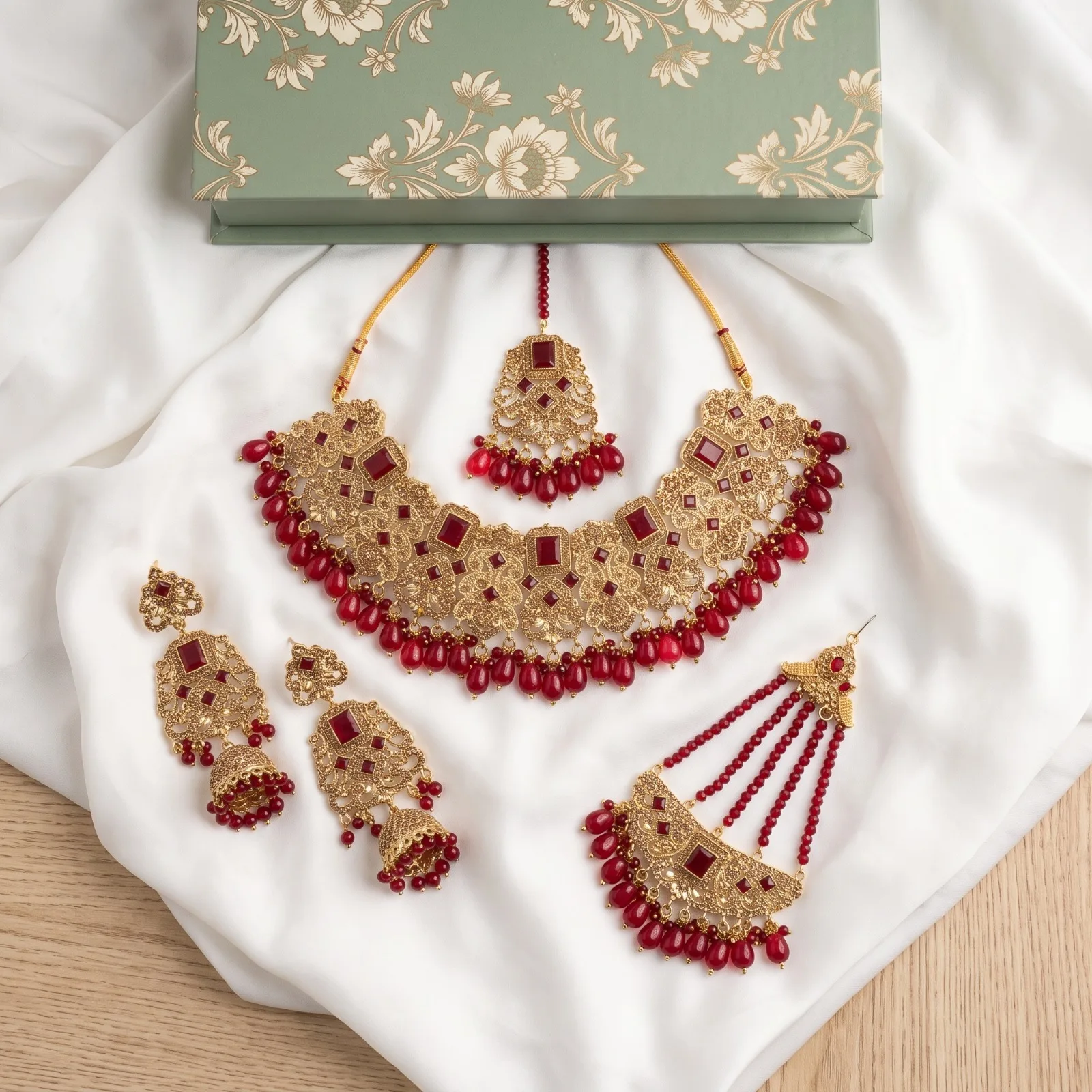 Ruby Red Antique Bridal Jewellery Set